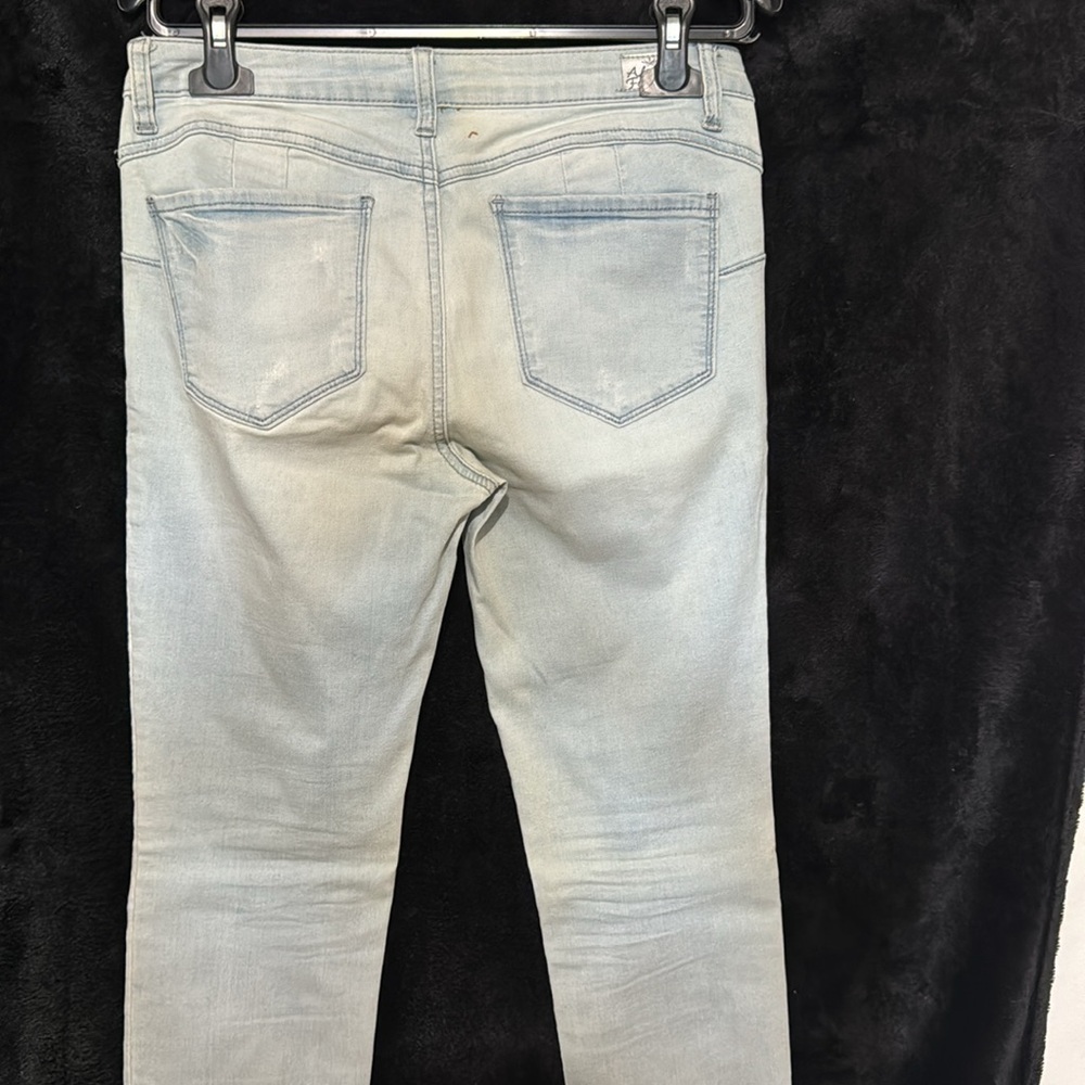 Almost Famous pants 👖 - Picture 4 of 5